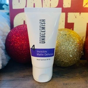 Rodan and Fields Unblemish Matte Finish